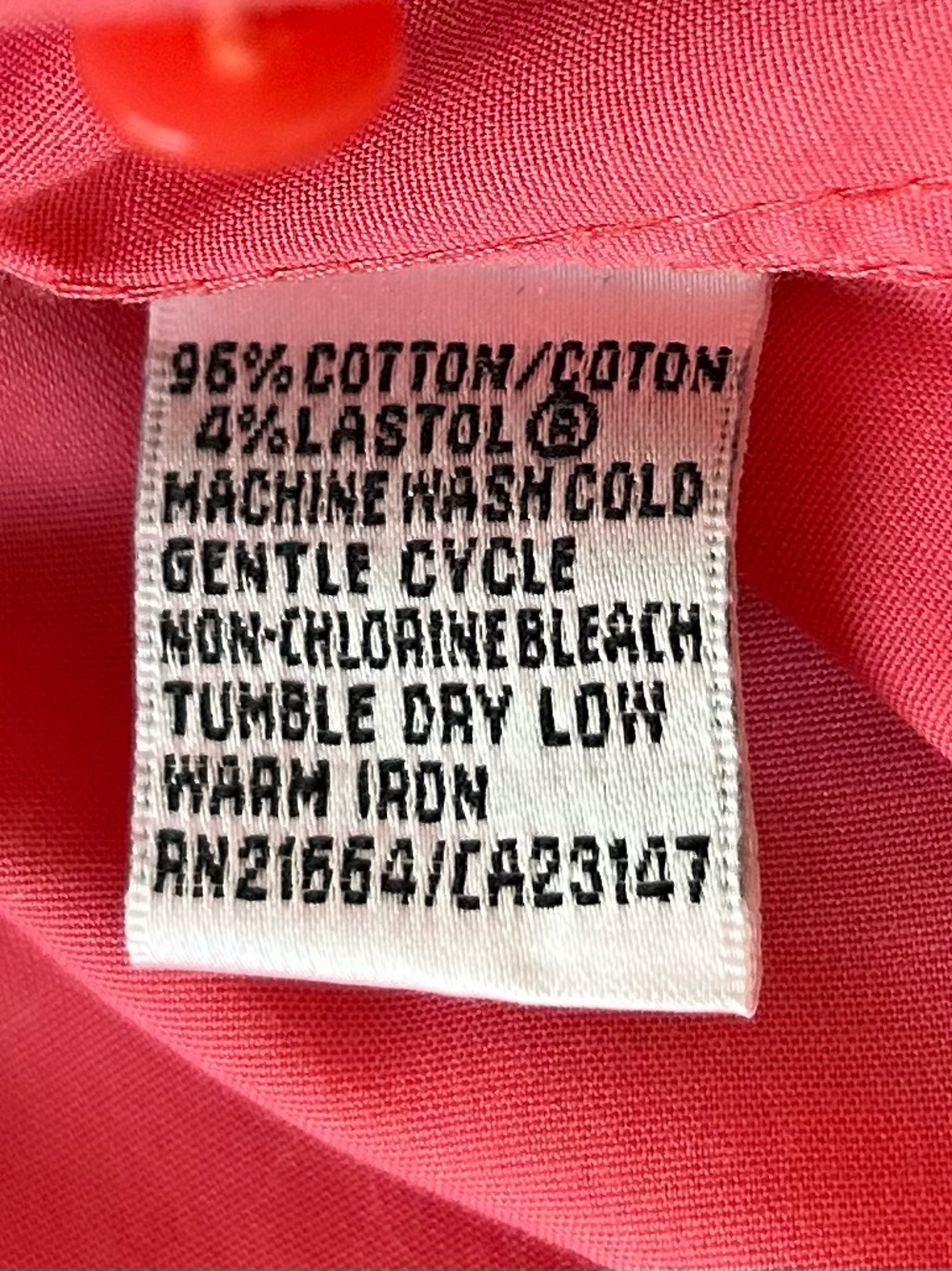 Women’s Talbots Short Sleeve Button-Down Wrinkle Resistant Shirt in Coral, Sz 12 - Picture 5 of 5